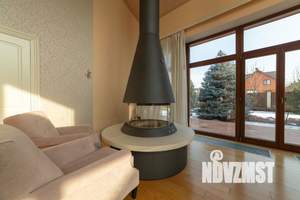 Дом 350м², 2-этажный, на длительный срок,