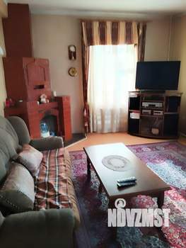 Дом 250м², 3-этажный, на длительный срок,