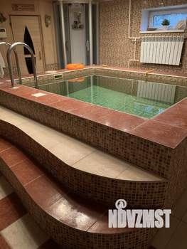 Дом 350м², 3-этажный, посуточно,