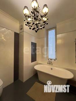 Таунхаус 130м², 3-этажный, на длительный срок,