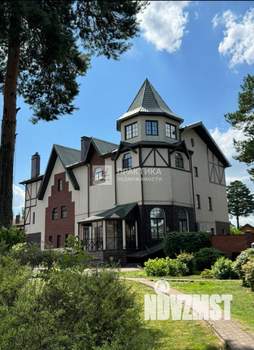 Дом 946м², 2-этажный, участок 30 сот.