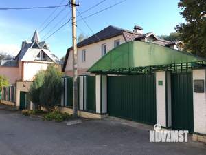 Коттедж 354м², 2-этажный, участок 9 сот.