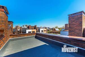 Таунхаус 234м², 2-этажный, участок 3 сот.