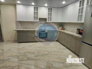 Дом 178м², 2-этажный, участок 6 сот.