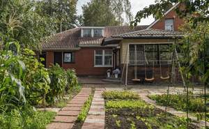 Дом 165м², 2-этажный, участок 6 сот.