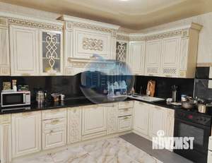 Дом 226м², 2-этажный, участок 10 сот.