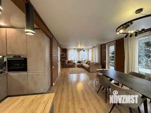 Дом 157м², 2-этажный, участок 10 сот.