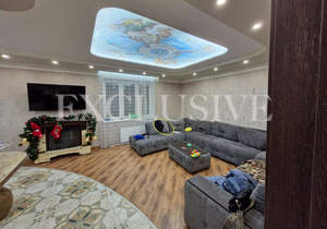 Дом 300м², 3-этажный, участок 13 сот.