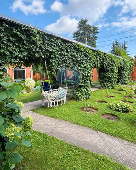 Дом 970м², 4-этажный, участок 10 сот.