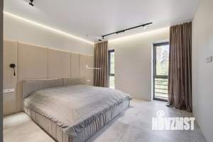 Таунхаус 240м², 3-этажный, участок 4 сот.