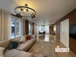 Дом 157м², 2-этажный, участок 10 сот.