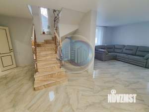 Дом 178м², 2-этажный, участок 6 сот.