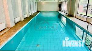 Дом 500м&sup2;, 3-этажный, посуточно, 