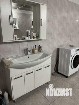 Коттедж 200м², 2-этажный, на длительный срок, 