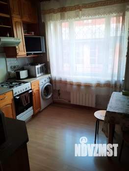 Дом 250м², 3-этажный, на длительный срок, 