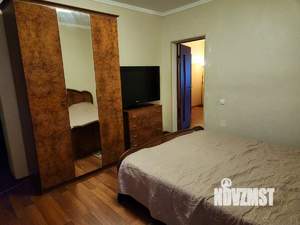 Коттедж 250м², 3-этажный, на длительный срок, 