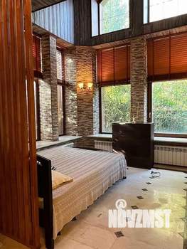 Дом 160м&sup2;, 2-этажный, на длительный срок, 