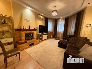 Дом 330м², 3-этажный, на длительный срок, 