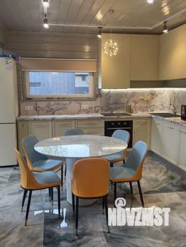 Дом 150м², 2-этажный, на длительный срок, 