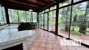 Дом 500м&sup2;, 3-этажный, посуточно, 