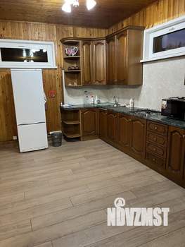 Коттедж 200м², 2-этажный, на длительный срок, 