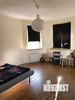 Дом 130м&sup2;, 2-этажный, на длительный срок, 