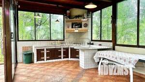 Дом 500м&sup2;, 3-этажный, посуточно, 