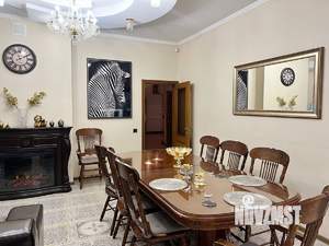 Дом 350м², 3-этажный, посуточно, 