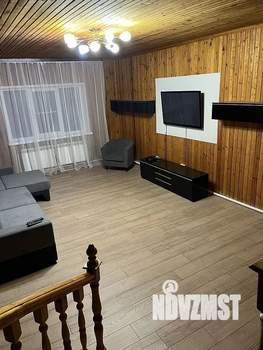 Дом 200м&sup2;, 2-этажный, на длительный срок, 