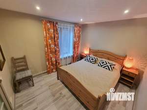 Дом 160м², 3-этажный, на длительный срок, 