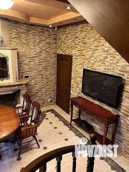 Дом 160м&sup2;, 2-этажный, на длительный срок, 