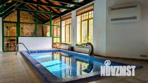 Дом 495м², 3-этажный, посуточно, 