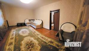 Коттедж 250м², 3-этажный, на длительный срок, 