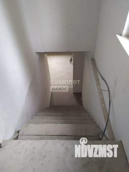 Дом 176м&sup2;, 2-этажный, участок 6 сот.  