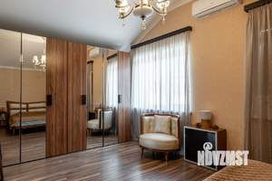 Таунхаус 180м², 2-этажный, участок 1 сот.  