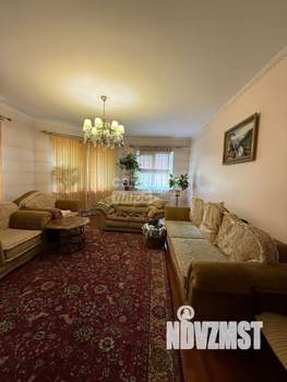 Дом 100м², 2-этажный, участок 7 сот.  