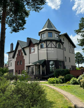 Дом 946м², 2-этажный, участок 30 сот.  