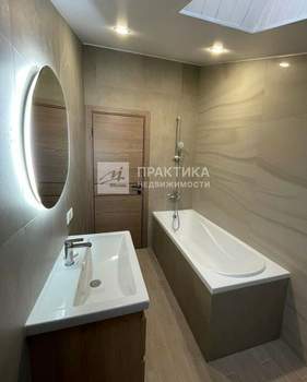 Дом 172м&sup2;, 2-этажный, участок 5 сот.  