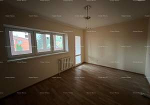 Дом 268м², 3-этажный, участок 9 сот.  