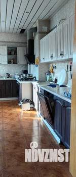 Дом 1156м&sup2;, 4-этажный, участок 9 сот.  