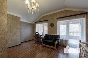 Таунхаус 180м², 2-этажный, участок 1 сот.  