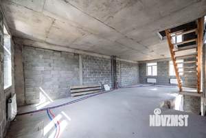 Таунхаус 210м², 3-этажный, участок 2 сот.  