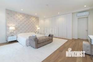Дом 520м², 4-этажный, участок 15 сот.  