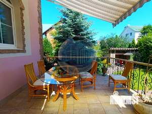 Коттедж 541м², 4-этажный, участок 8 сот.  