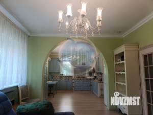 Коттедж 541м², 4-этажный, участок 8 сот.  