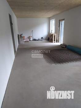 Дом 176м&sup2;, 2-этажный, участок 6 сот.  