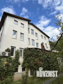 Коттедж 335м², 4-этажный, участок 11 сот.  