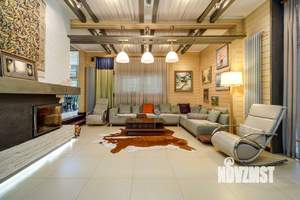 Дом 504м&sup2;, 3-этажный, участок 10 сот.  