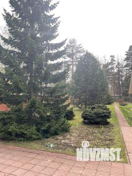 Дом 350м², 2-этажный, участок 49 сот.  