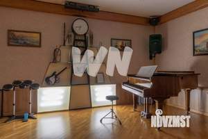 Дом 450м², 3-этажный, участок 20 сот.  